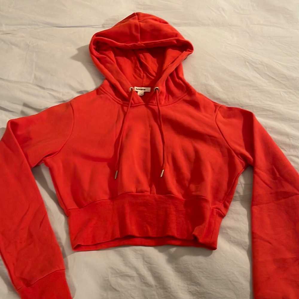 Garage cropped hoodie
